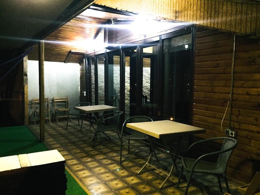 The Sindh House - Indus Aroma Restaurant Tbilisi Hotel Exterior foto