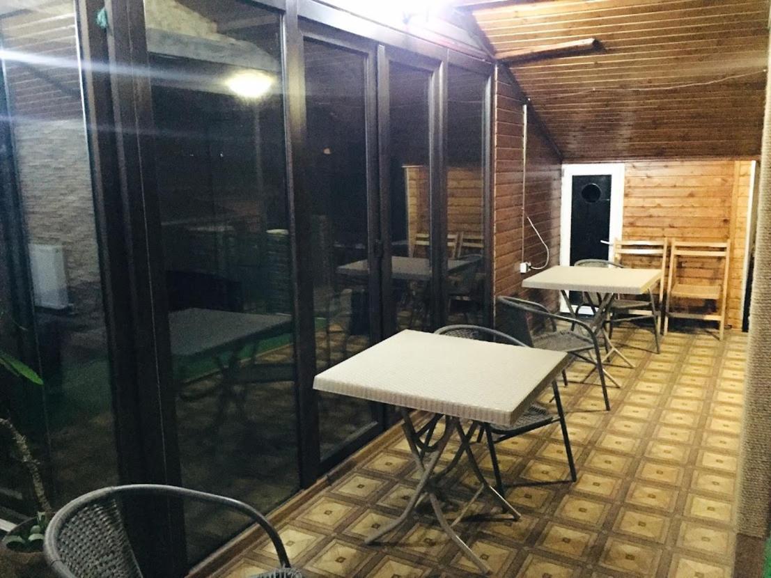 The Sindh House - Indus Aroma Restaurant Tbilisi Hotel Exterior foto